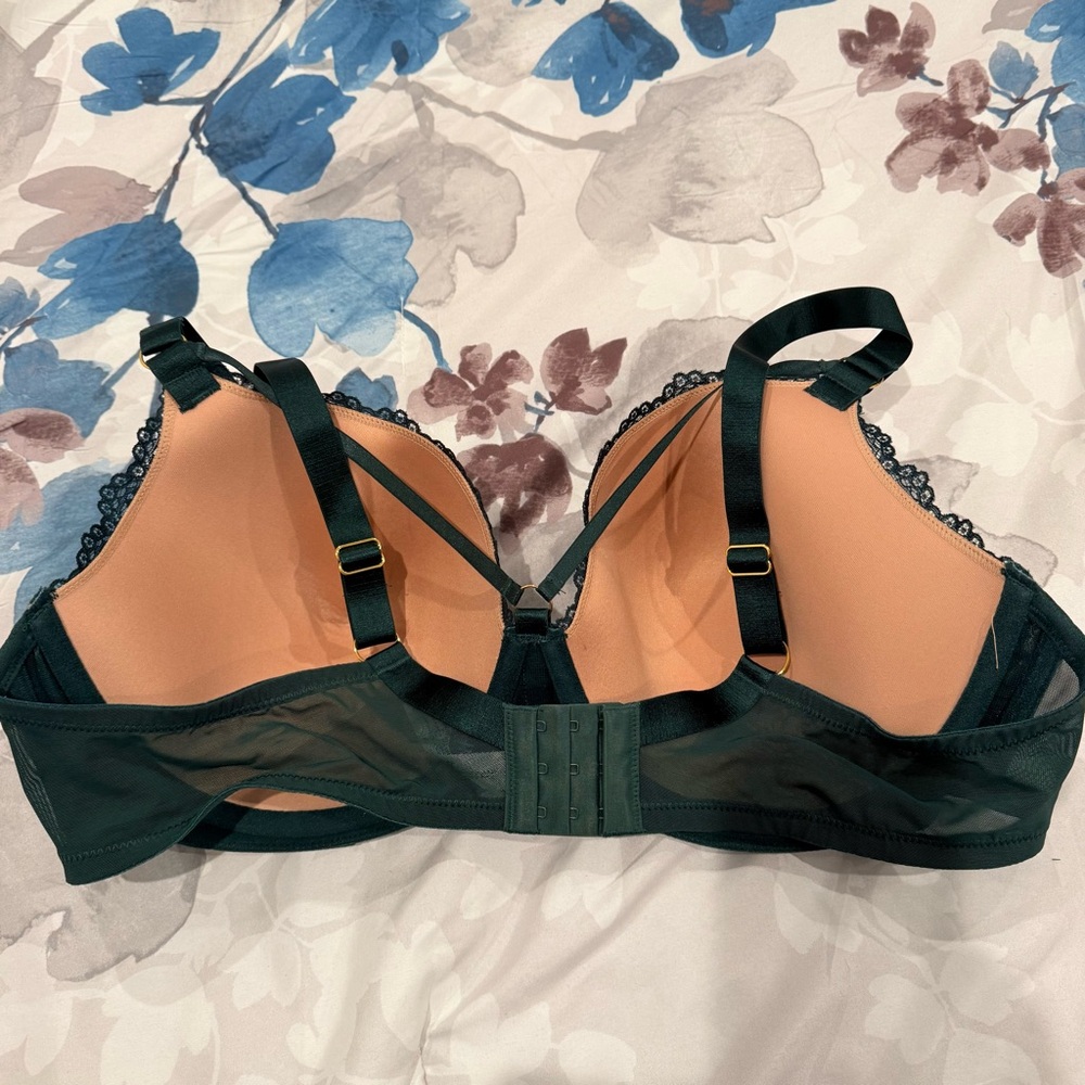 Sexy green bra adore me 42DD - Picture 6 of 6